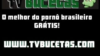842-gostosa-com-cara-de-santinha-fazendo-sexo-extremo