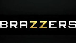 8821-brasileira-no-porno-gringo-fazendo-sexo-anal-gostoso