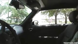 8173-pornozao-novinha-safadinha-batendo-punhetinha-pro-seu-papai