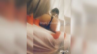 15707-video-amador-de-travesti-safada-do-brasil-no-motel