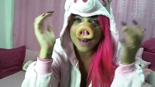 15935-loirinha-transex-muito-gostosa-transando
