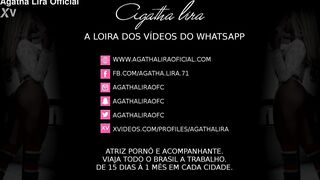 27556-agatha-mostrando-seu-rabo-na-frente-do-banheiro-mostrando-ser-um-travesti-delicioso-que-adora-mostra-seu-rabo-para-todos