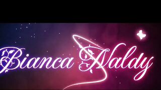 30437-kabine-das-novinhas-com-uma-loira-e-uma-morena-safadas-quebrando-tudo-no-sexo-a-tres