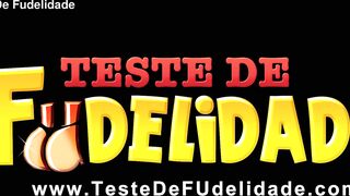 44110-casada-fudendo-com-amante-sem-camisinha
