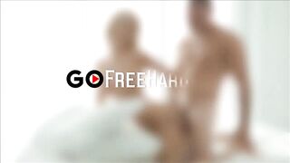 45646-filme-porno-interracial-loirinha-dando-cu-pra-negao
