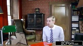 xvideovlogbr-2981-furacao-porno-branquinho-sortudo-foi-ate-a-biblioteca-da-faculdade-e-acabou-ganhando-delicioso-boquete-duas-putas-gostosas