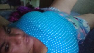 xvideovlogbr-3917-samba-porno-com-novinha-dancando-pagode-de-biquini-e-mostrando-que-tem-uma-bunda-desejada-por-varios-heteros-e-lesbicas