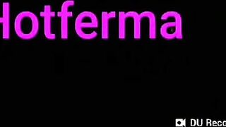 xvideovlogbr-8415-brasileiras-vadias-fazendo-sexo-na-laje-com-um-macho