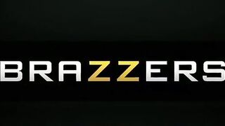 xvideovlogbr-12328-gostosa-tatuada-no-porno-dando-cuzinho