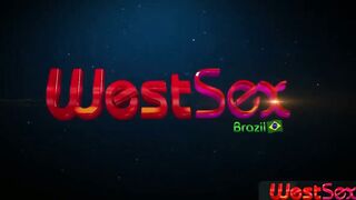 xvideovlogbr-13399-mulata-brasileira-na-pornolandia-fazendo-sexo-gostoso