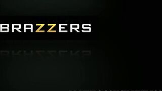 xvideovlogbr-21205-wwww-xvideos-com-com-tres-novinhas-sensacionais-do-inteirior-fantasiadas-trepando