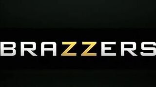 xvideovlogbr-22551-as-pantera-porno-mostrando-que-sao-um-clube-de-sexo-mais-cobicado-por-empresarios-ricos-e-famosos