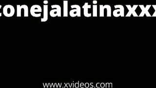 xvideovlogbr-23317-porno-com-a-atriz-mia-khalifa-trazendo-um-video-caseiro-dela-aparecendo-na-webcam-ao-vivo-transando-com-amigos