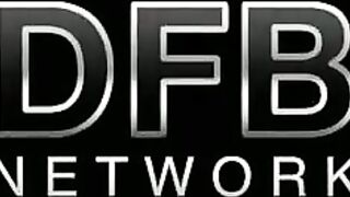 xvideovlogbr-24346-porno-hd-sexo-com-loira-trepando-com-negao-pauzudo