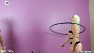xvideovlogbr-24984-spank-e-uma-das-coisas-mais-excitantes-que-essas-novinhas-adoram-praticar-em-sexo-nos-estados-unidos