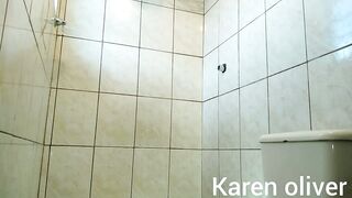 xvideovlogbr-47149-morena-fudendo-gostoso-com-negao-no-banheiro