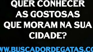 20140-esta-morena-libero-su-culo-para-su-amante-su-marido-lo-intento-durante-anos-y-no-pudo