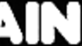 24135-sobrino-milf-caliente-pilla-a-su-tia-en-la-ducha-mostrandole-todo