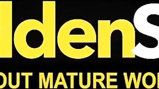 pornoespanolblog-10623-madura-tetona-follando-caliente