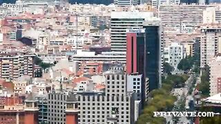 pornoespanolblog-12337-una-tia-buena-seduce-a-un-taxista-para-que-le-empale-el-culo-con-fuerza