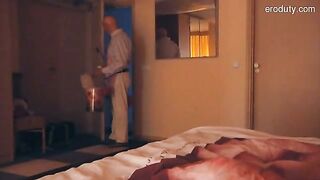 pornoespanolblog-12962-rubia-caliente-follando-con-un-calvo-e-incluso-dandole-su-culo-para-que-se-lo-folle