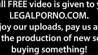pornoespanolblog-13102-las-novias-jugaban-a-muchos-juegos-entre-ellas-para-atraer-al-comilon