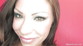 pornoespanolblog-13628-puta-traviesa-de-carretera-metiendose-los-dedos-en-el-cono-para-atraer-al-chapero-que-la-follaba-sin-piedad