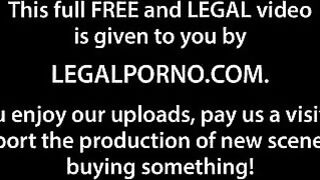 pornoespanolblog-15298-dos-rubias-buenorras-llamaron-a-sus-dos-mejores-amigas-para-tener-una-autentica-bacanal