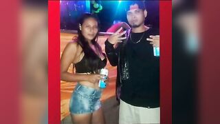 pornoespanolblog-17118-jodida-zorra-caliente-que-tenia-una-ereccion-enorme-despues-de-la-universidad-acabo-llamando-a-un-tio-con-suerte-para-que-le-apagara-el-fuego-del-culo