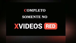 pornoespanolblog-17250-a-la-corona-caliente-le-encanta-chupar-la-polla-de-la-corona-comprometida-y-el-granuja-que-hacia-anos-que-no-se-la-chupaba-estaba-extasiado