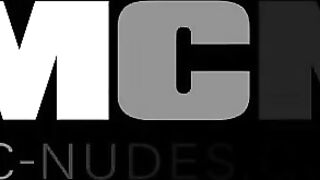 pornoespanolblog-3358-mujer-desnuda-masturbandose