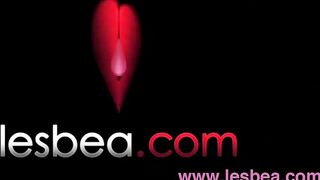 xvideovlogbr-61097-lambendo-o-cuzinho-lindo-e-socando-sem-pena