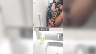 66713 - Gozando várias vezes no cu da mulher casada